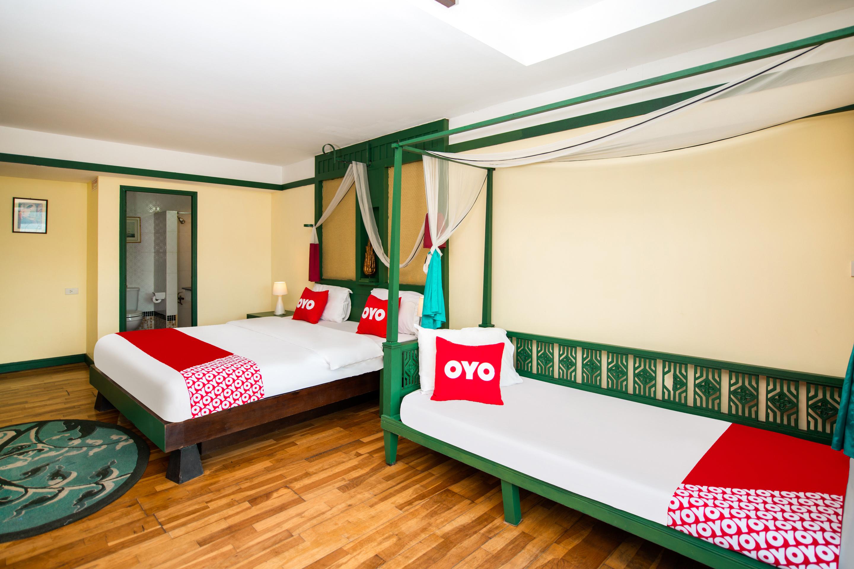 Oyo 255 The Ocean Hotel Patong Exterior foto