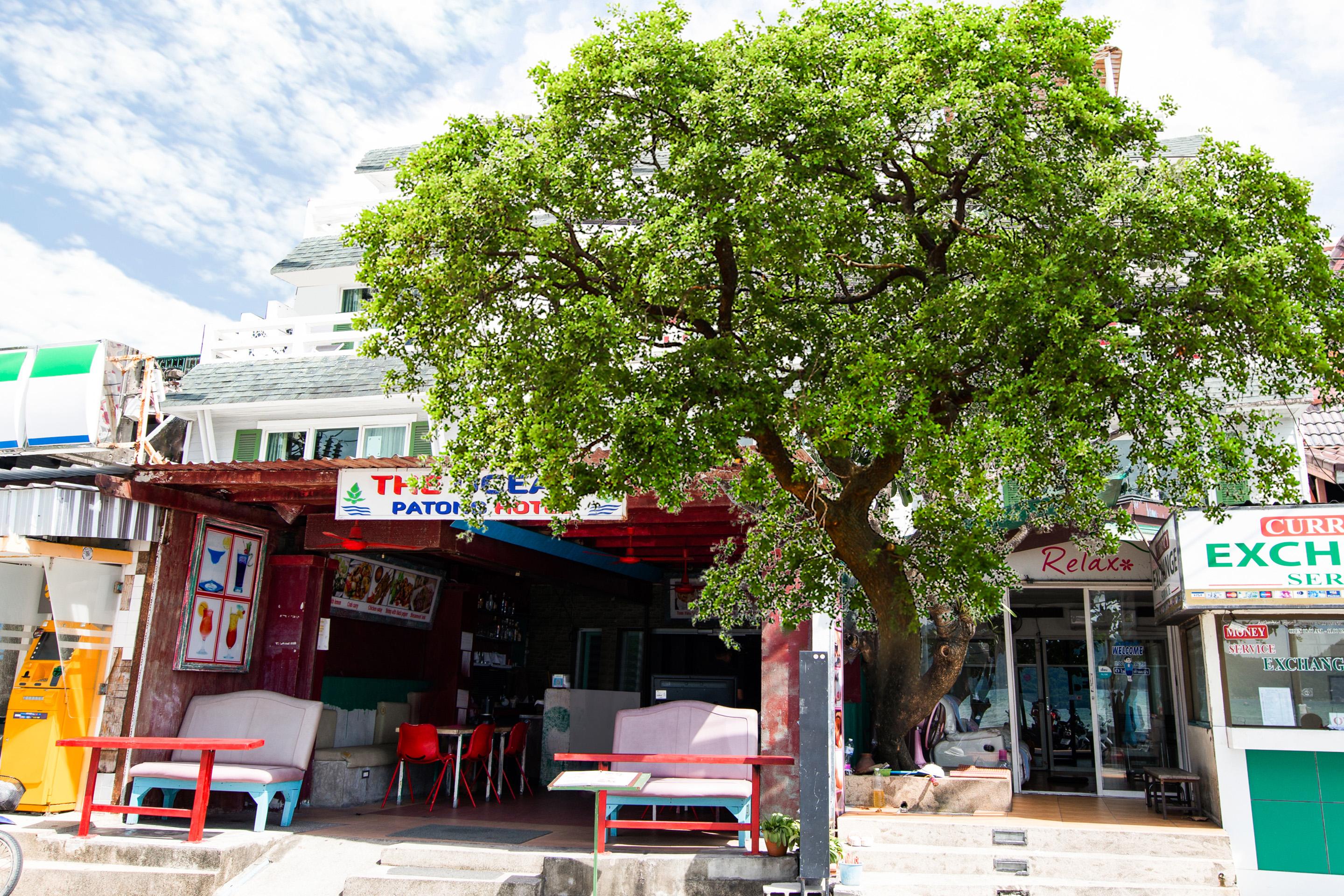 Oyo 255 The Ocean Hotel Patong Exterior foto