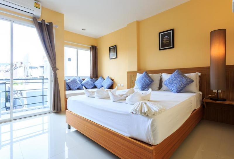 Oyo 255 The Ocean Hotel Patong Exterior foto