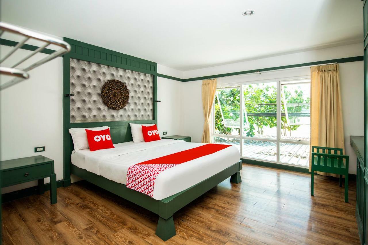 Oyo 255 The Ocean Hotel Patong Exterior foto